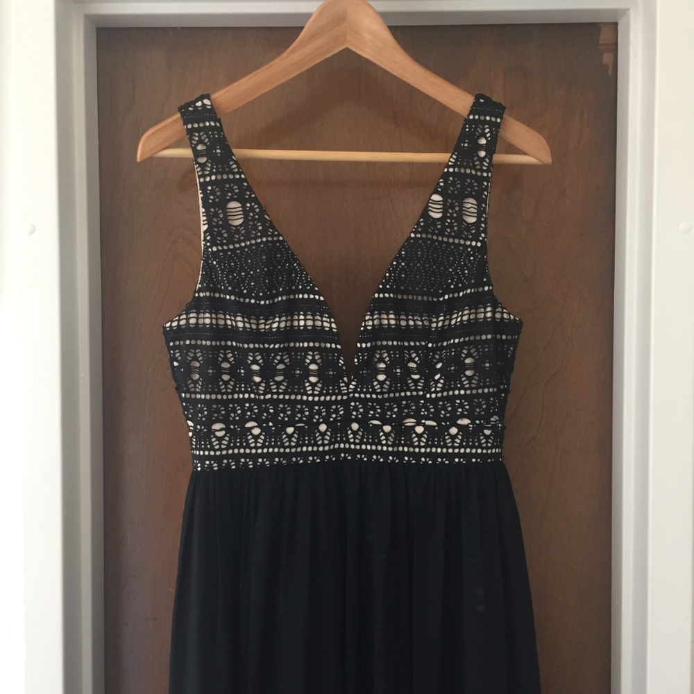 NWT Ark & Co Partially Lined Formal Maxi Dress, M!